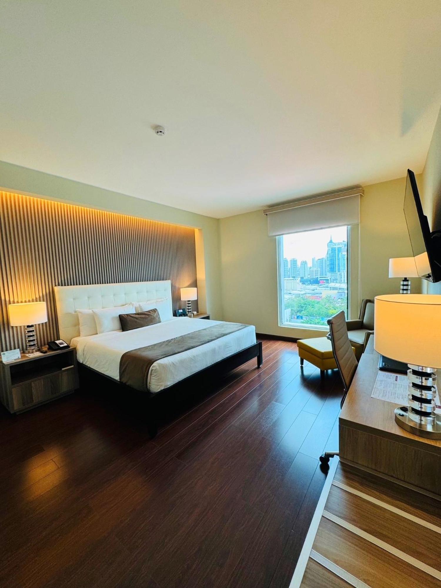 Ramada Plaza By Wyndham Panama Punta Pacifica Hotel Екстериор снимка